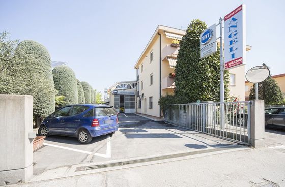 entrata della carrozzeria