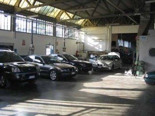 auto presenti negli spazi interni