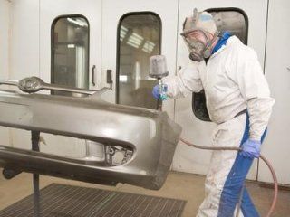 verniciatura carbon look paraurti auto