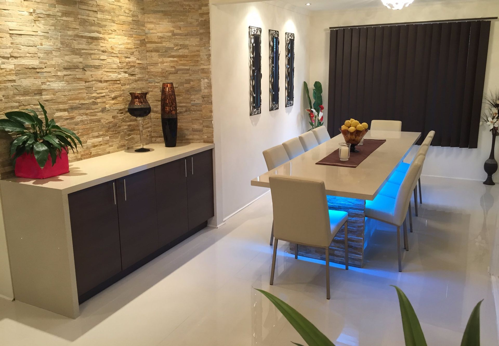 White colour quartz surface installed on the storage cabinets