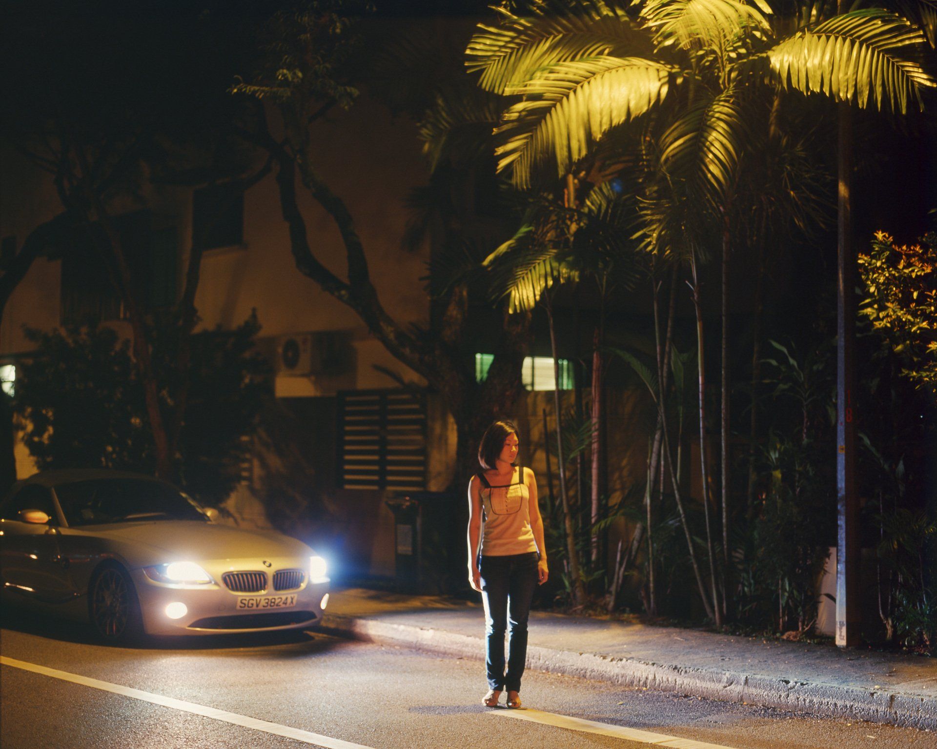 “Shi Wei”, from the project “Convergence,” Singapore, 2009. 125x100cm