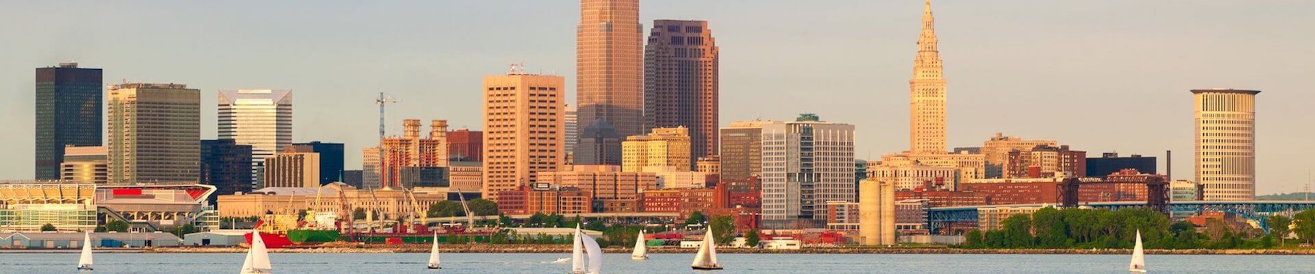 limo bus Cleveland Ohio bus rental with bathroom Cleveland