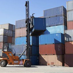 containers of various sizes