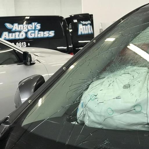 Broken Windshield ─ Staten Island, NY ─ Angel's Auto Glass