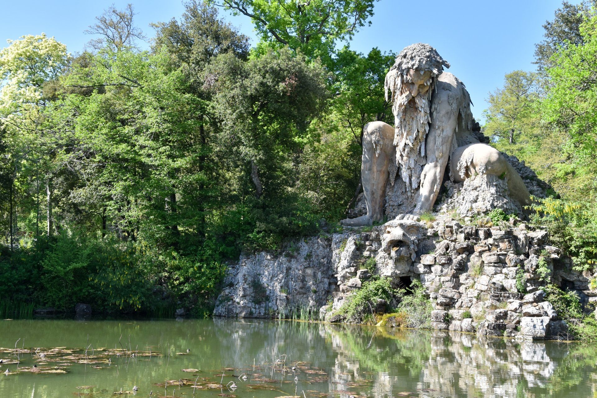 Giambologna Colosso dell Appenine Pratolino