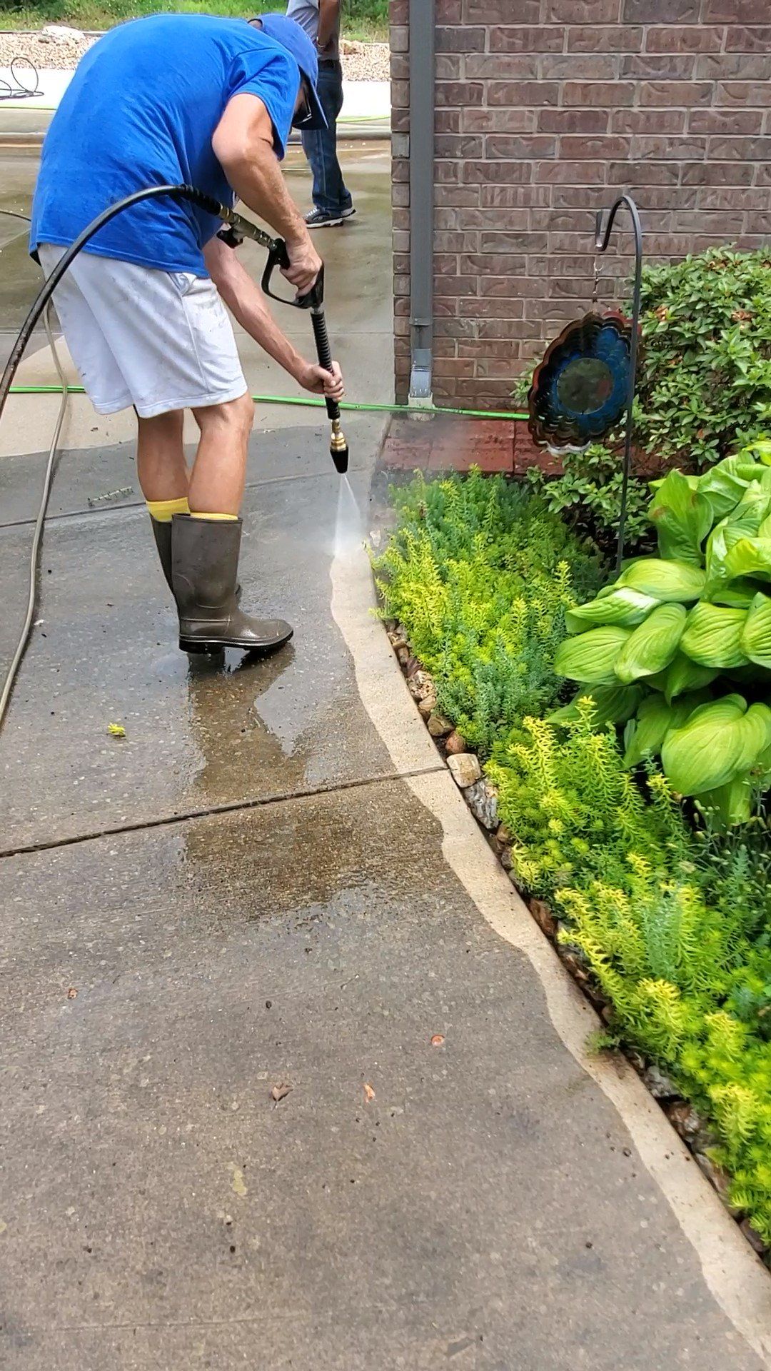 call to action button for pressure washing page