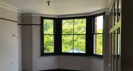 Sash window