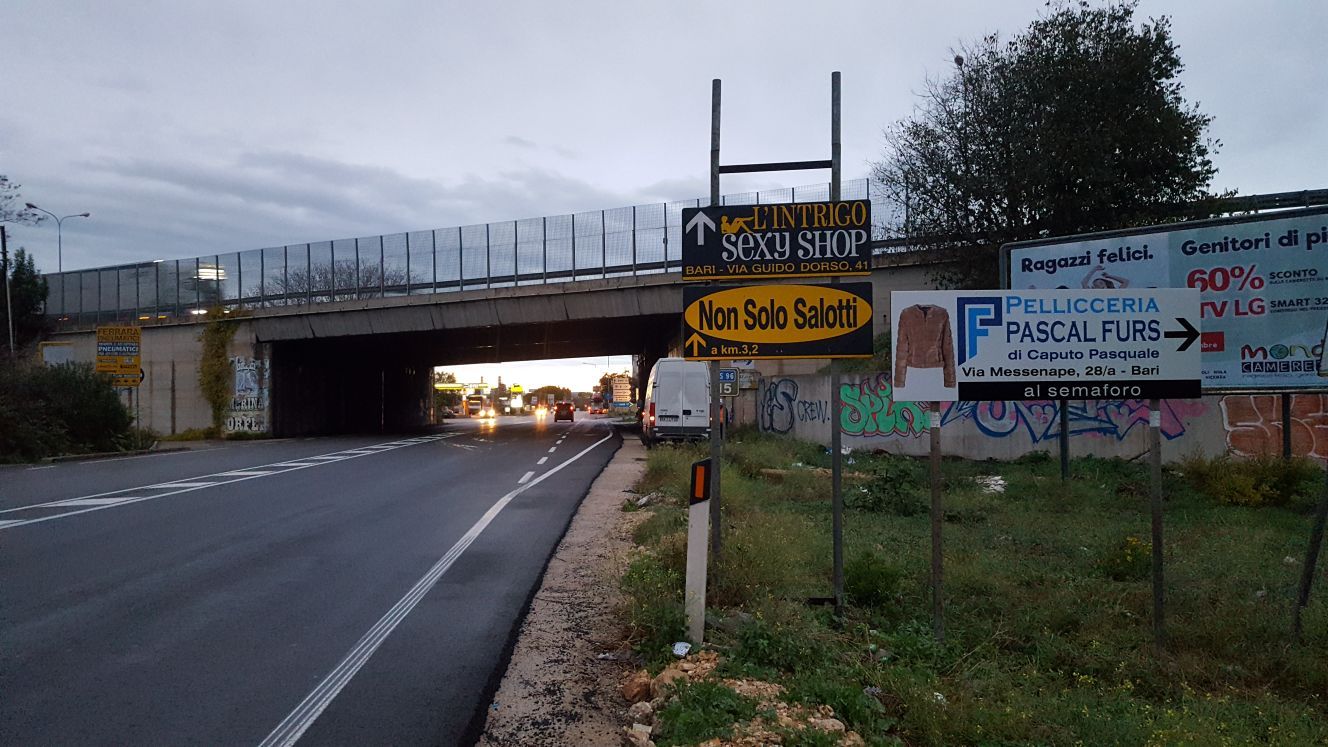 cartelli stradali