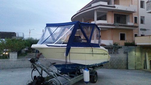 Interni imbarcazioni ad Amantea