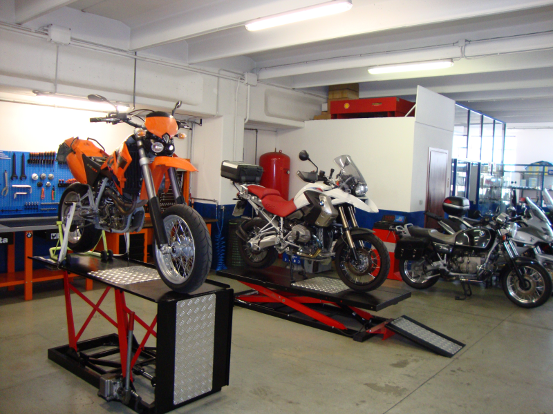 assistenza moto