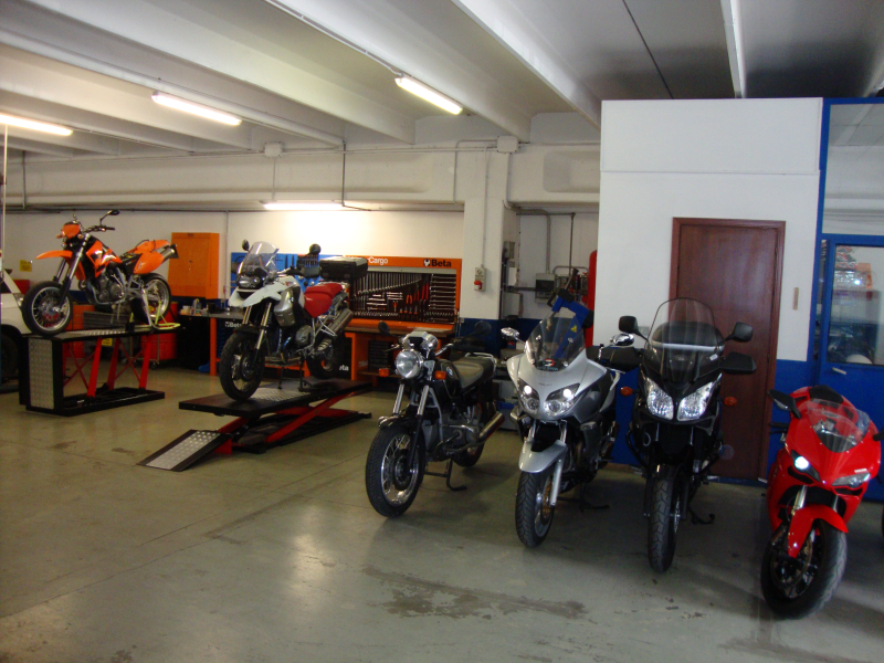 meccanico moto