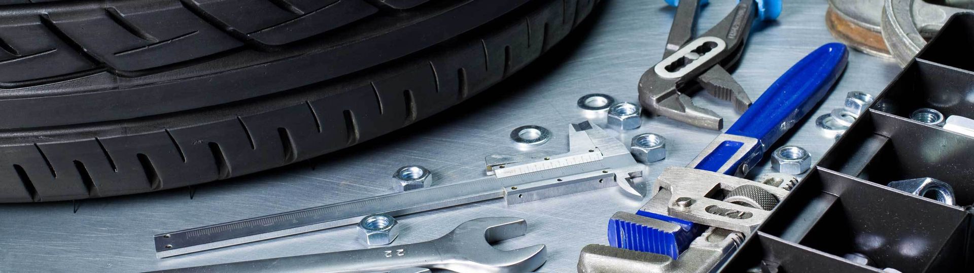 Tools used for car services