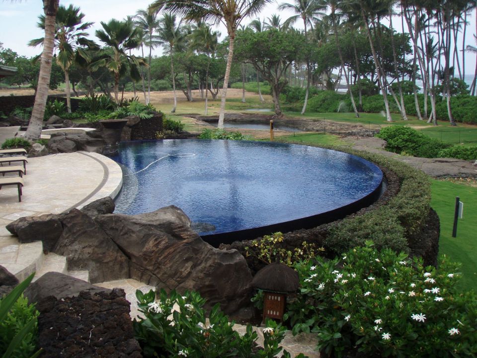 infinity pool