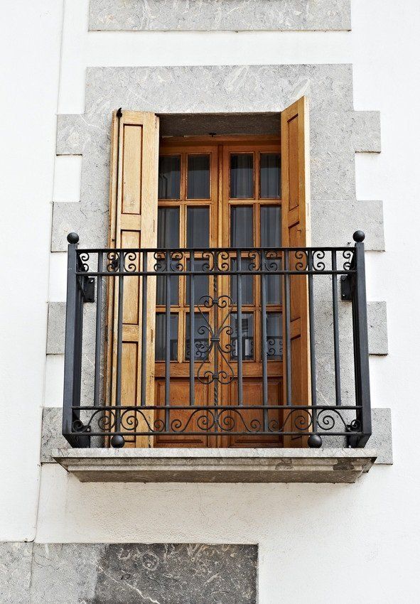 Juliet balcony