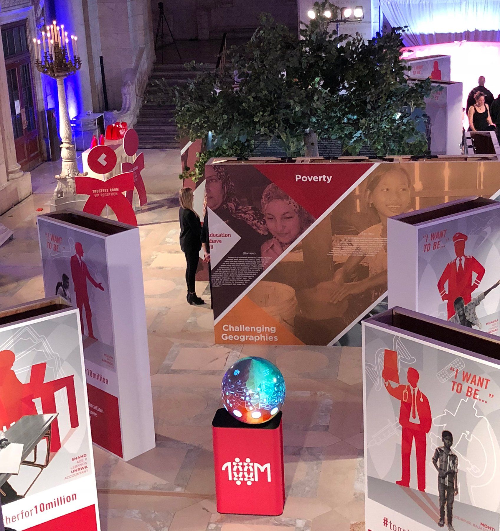 Pufferfish Interactive Display at #TogetherFor10Million event.