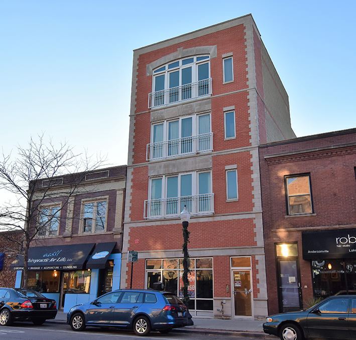 5140 N. Clark, Chicago, IL 60640