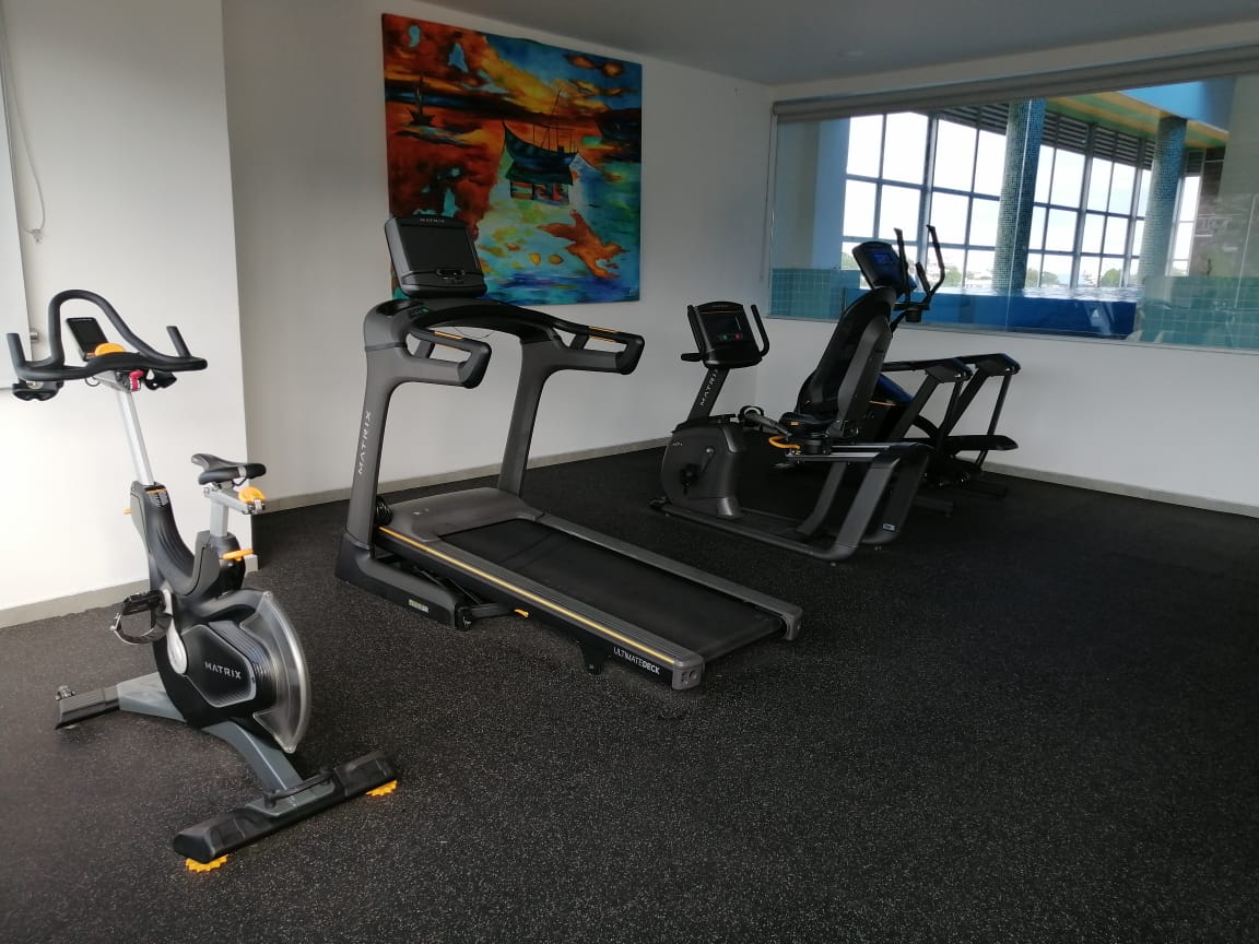gimnasio hotel andinos plaza florencia