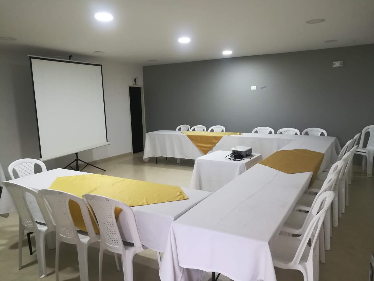 eventos corporativos hotel andinos plaza florencia