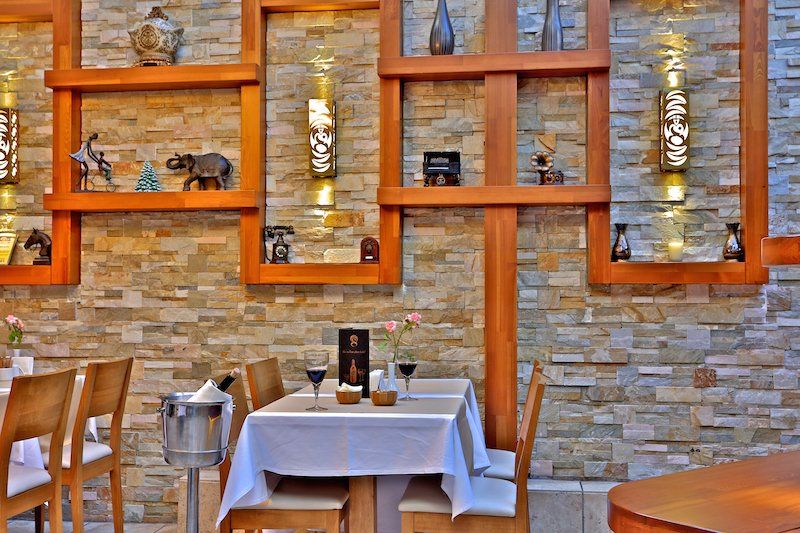 The Million Stone Hotel , Kahvaltı