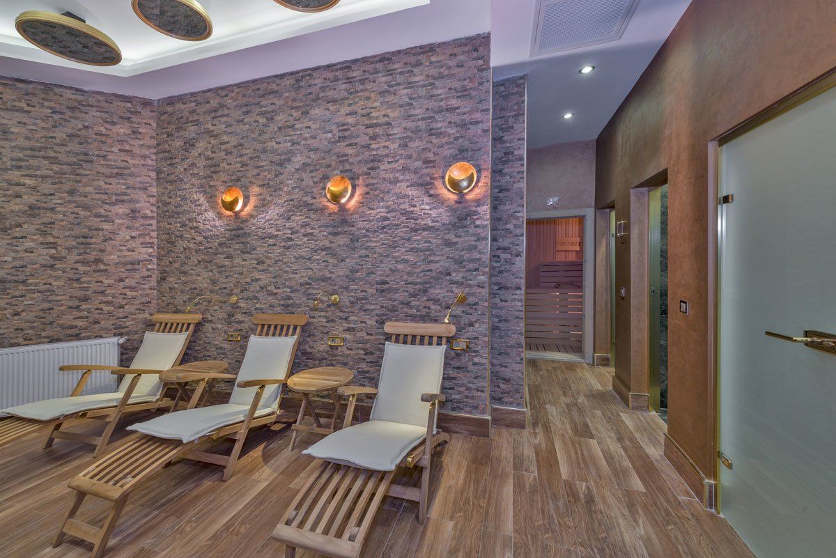 The Million Stone Hotel, Sauna