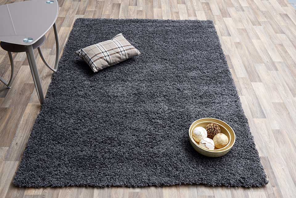 grey rug