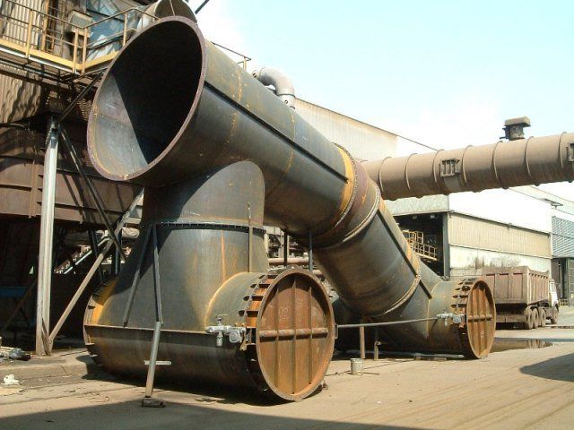 manufatto in metallo per l'industria pesante