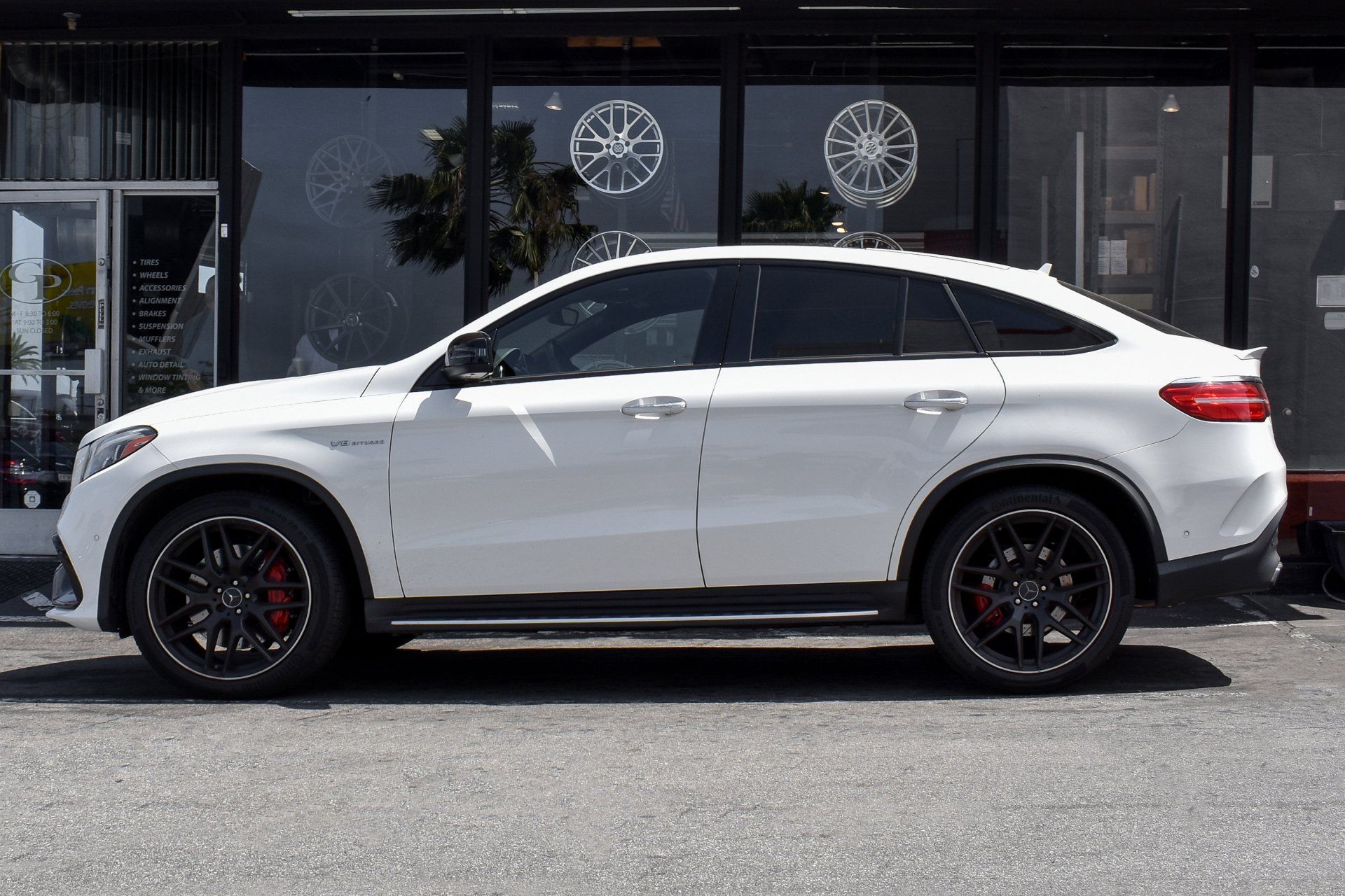 Mercedes-Benz before vehicle wrap