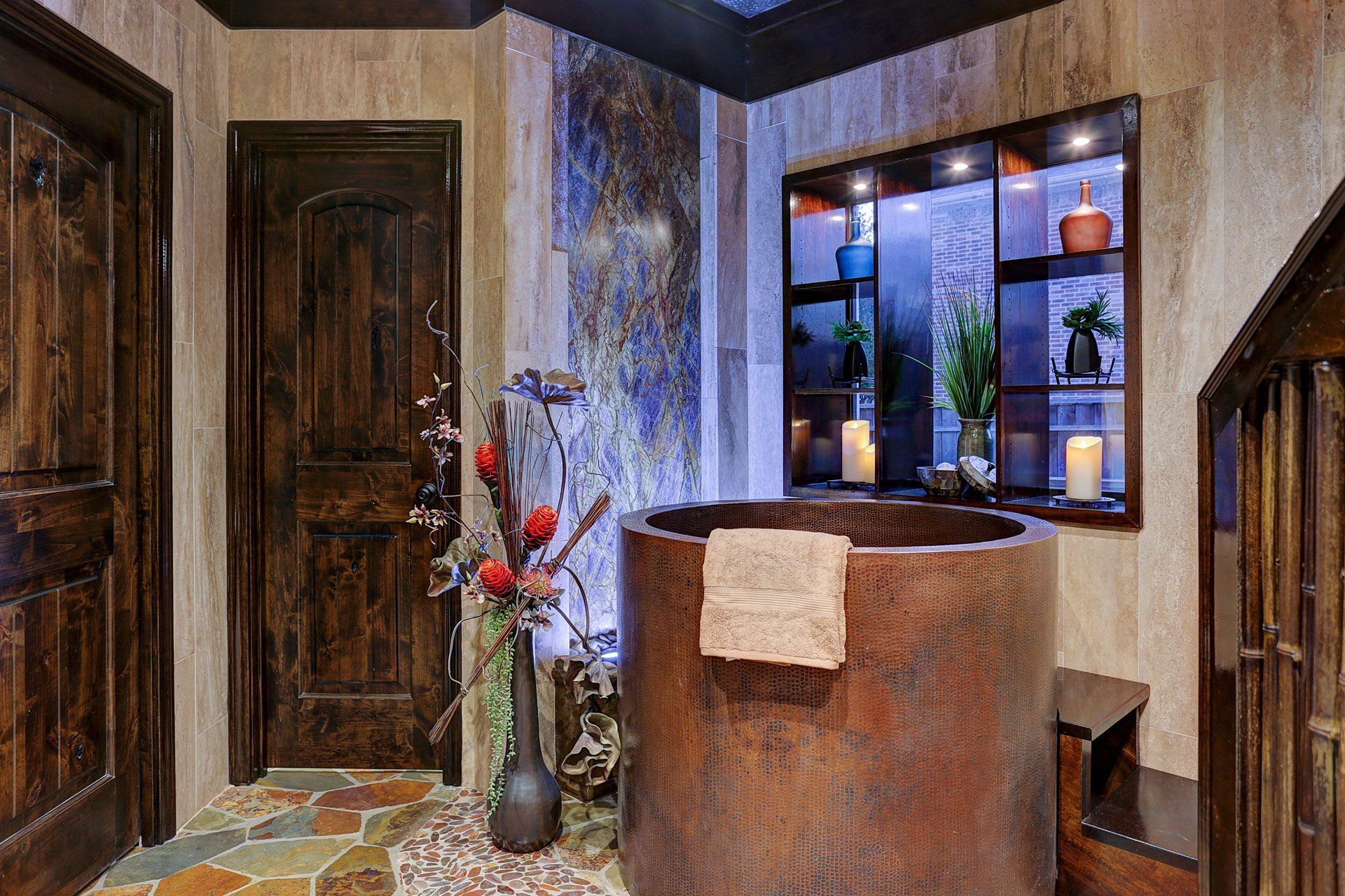 Bathroom 10