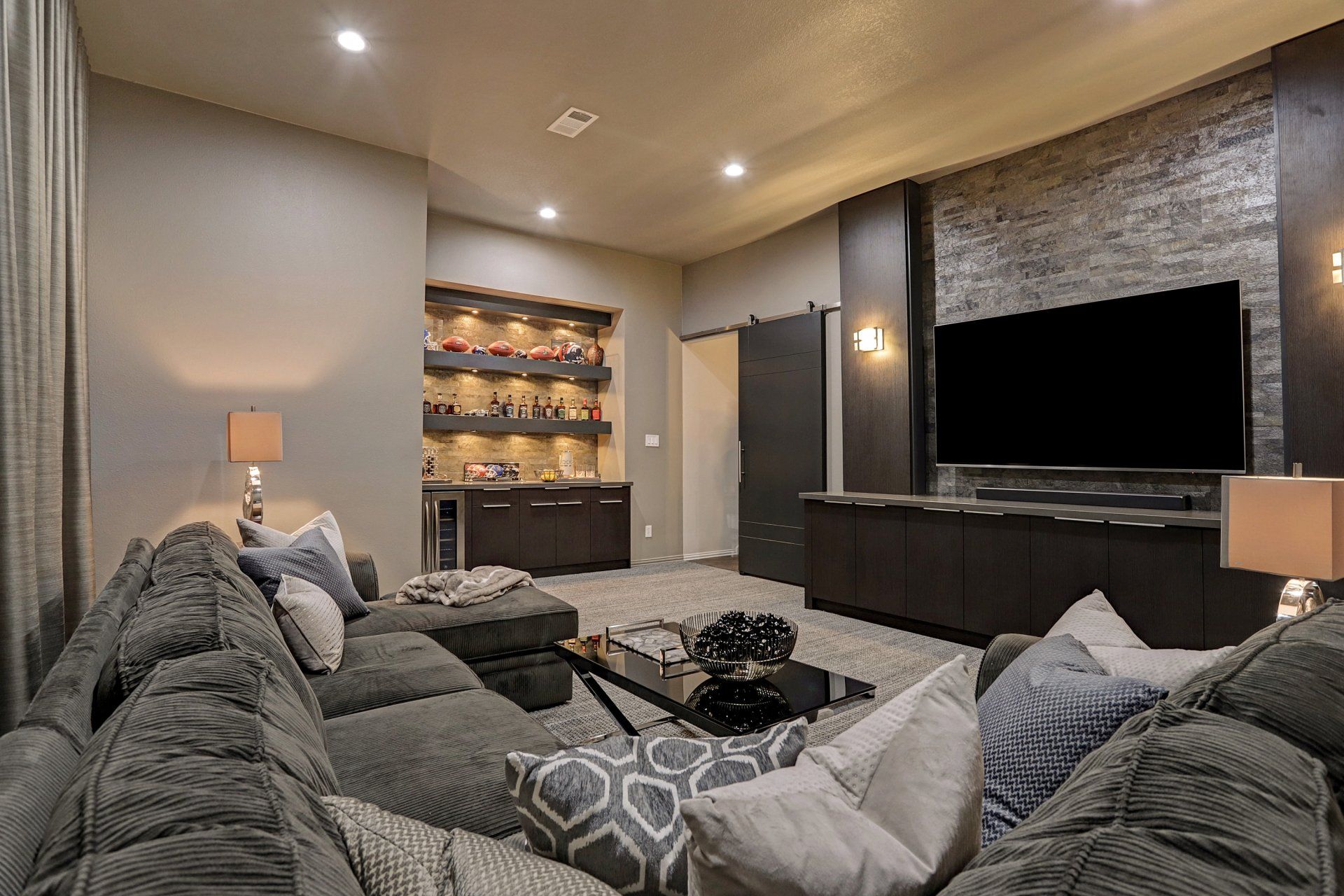 Media & Game room 3
