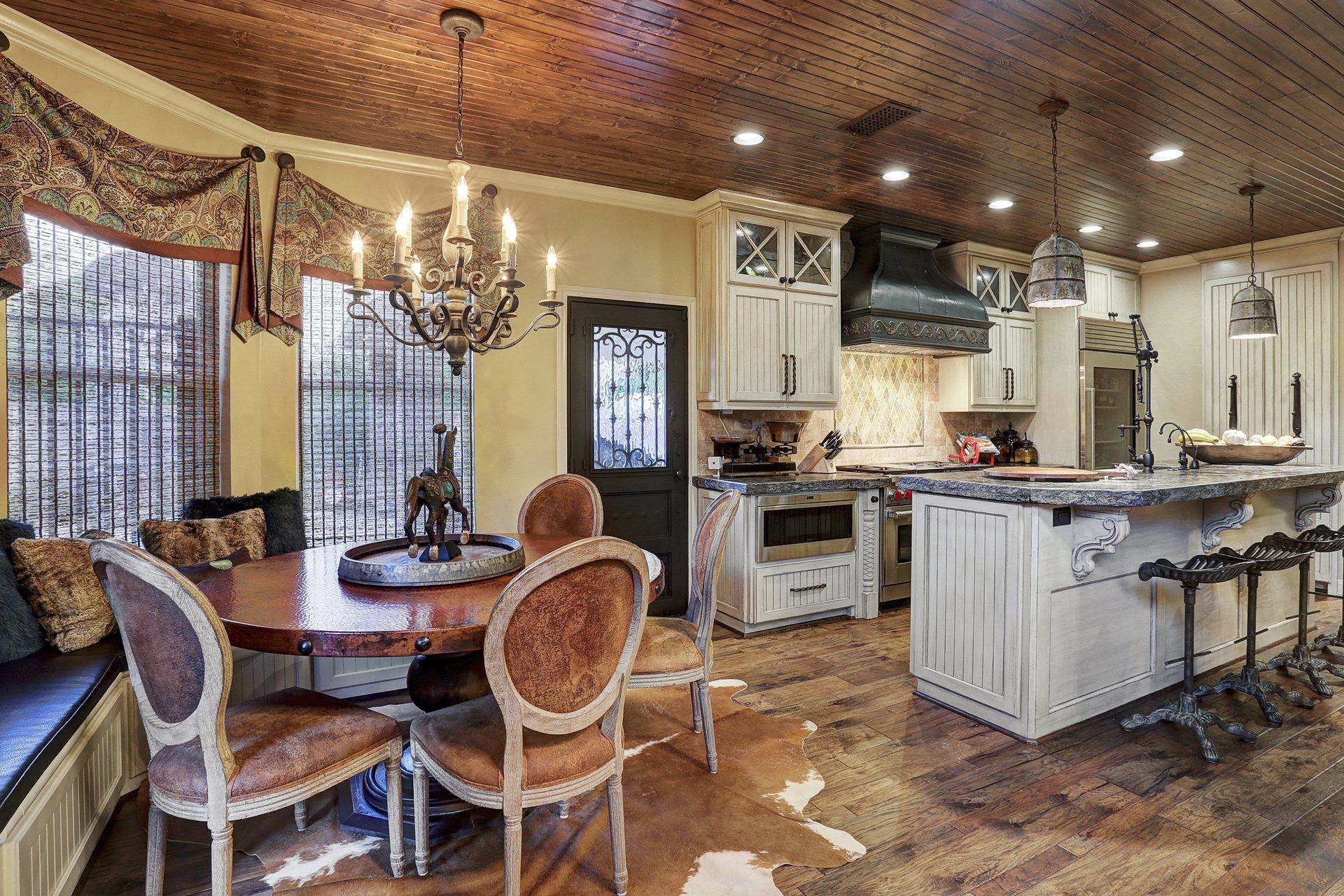 Kitchen 8
