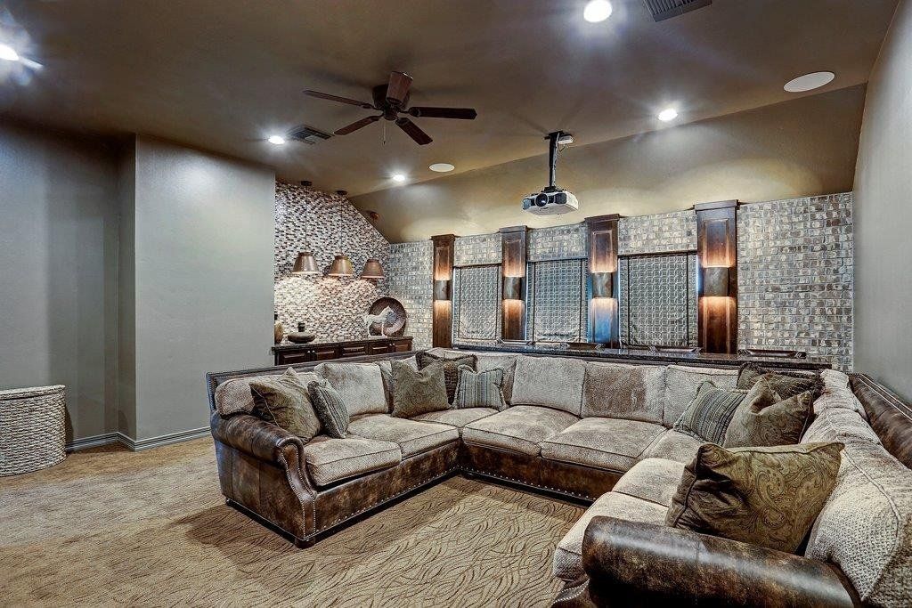 Media & Game room 4