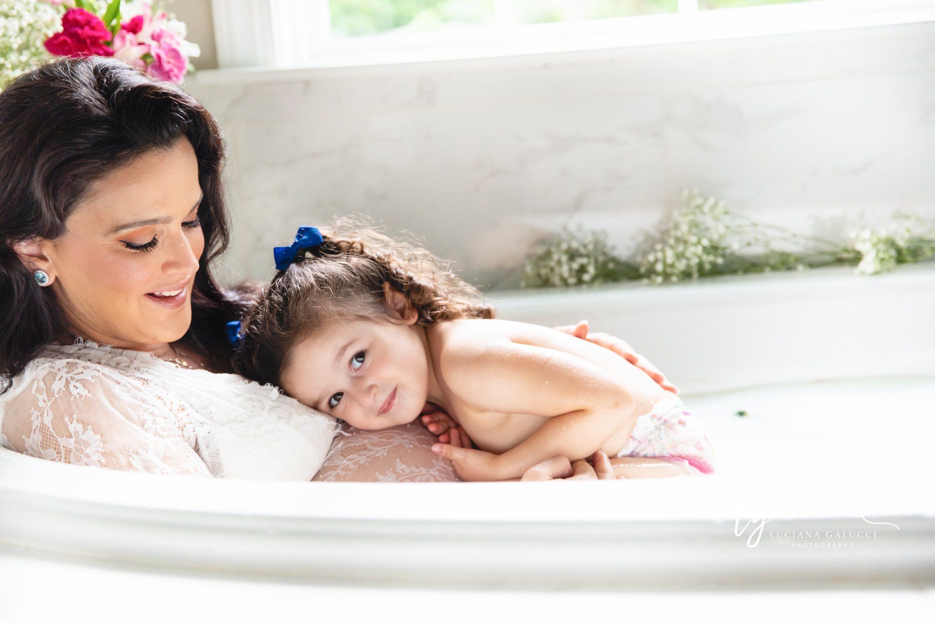 Milk Bath Photoshoot by Luciana Galucci Photography