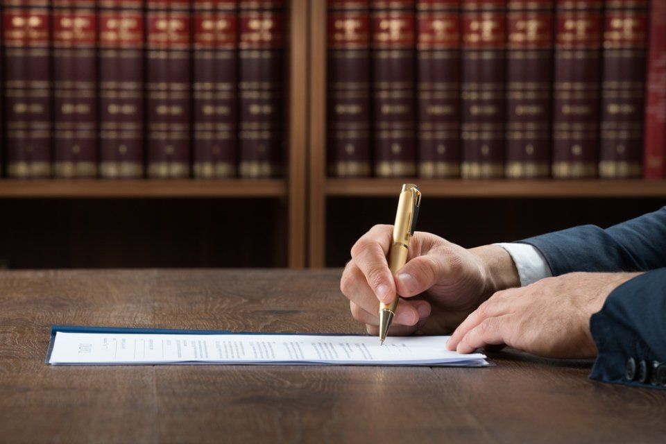 Firma del contratto