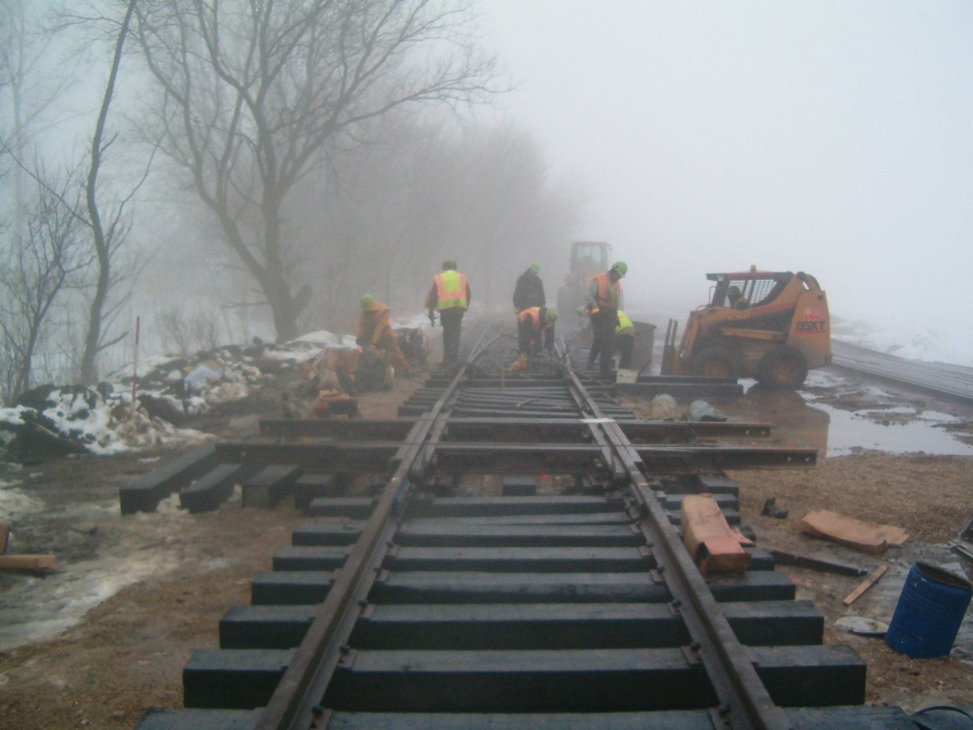 Broken Rail — Menomonee Falls, WI — Volkmann Railroad Builders
