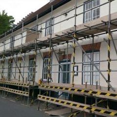 Temporary roof installation