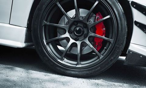Sports tyre