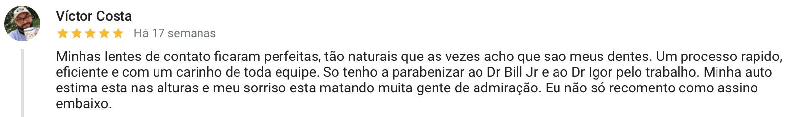 Reseña con foto, estrellas y texto de la persona.