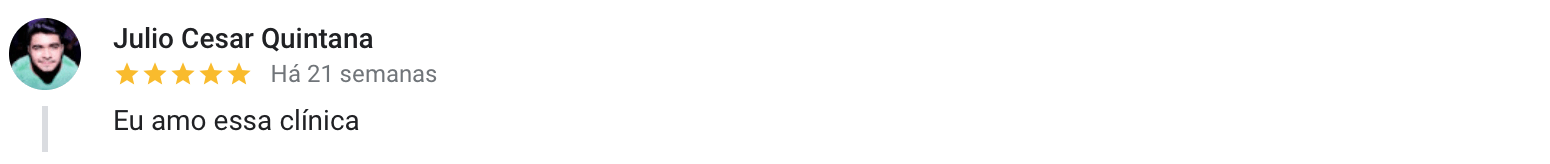 Uma avaliação de cliente com foto de perfil do usuário, classificação e algum texto.