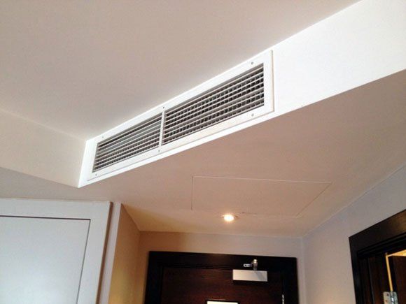 coppia che soffre il caldo