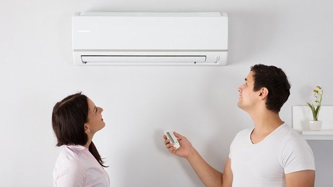 coppia che soffre il caldo