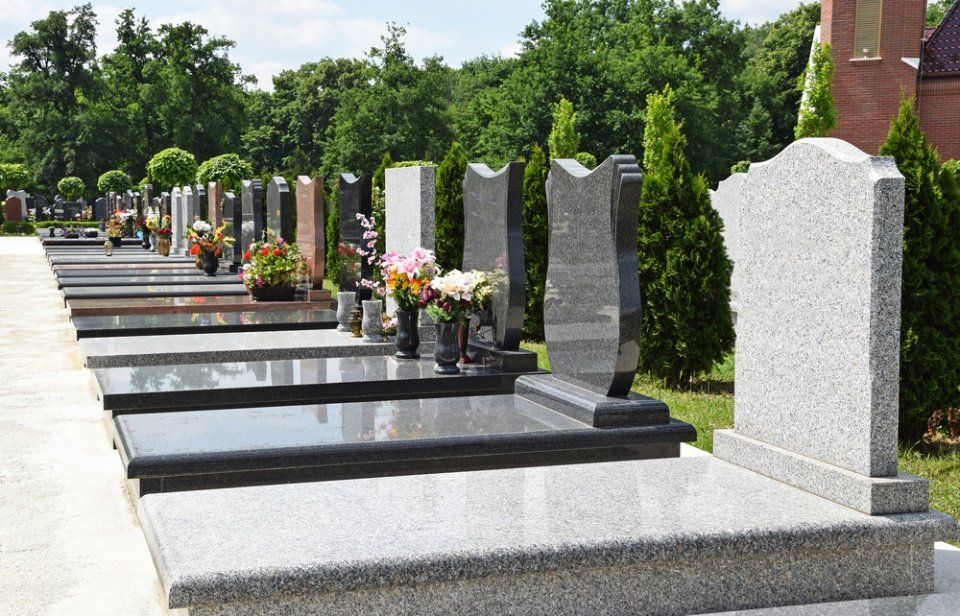 lavori di arte funeraria