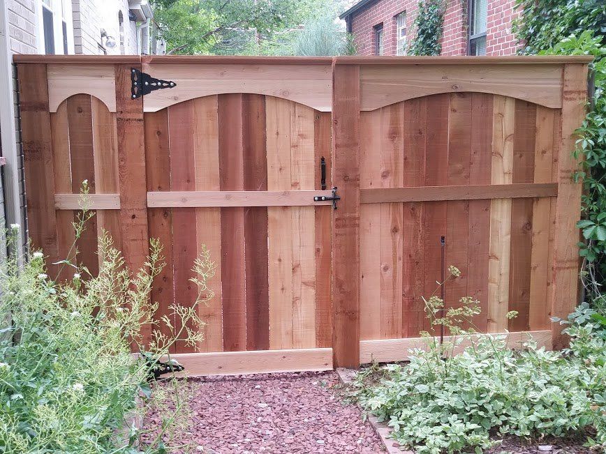 custom fence design