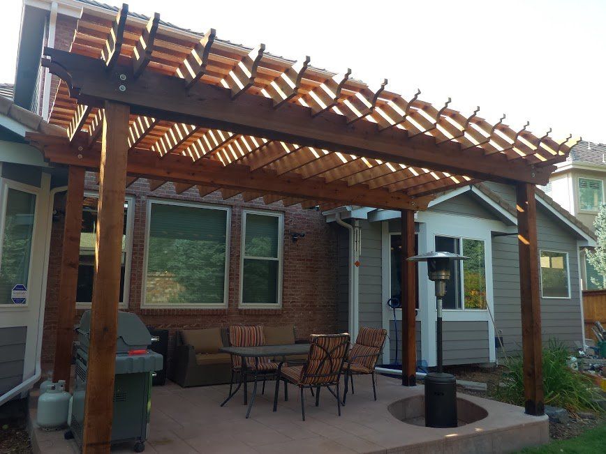 arbors and pergolas