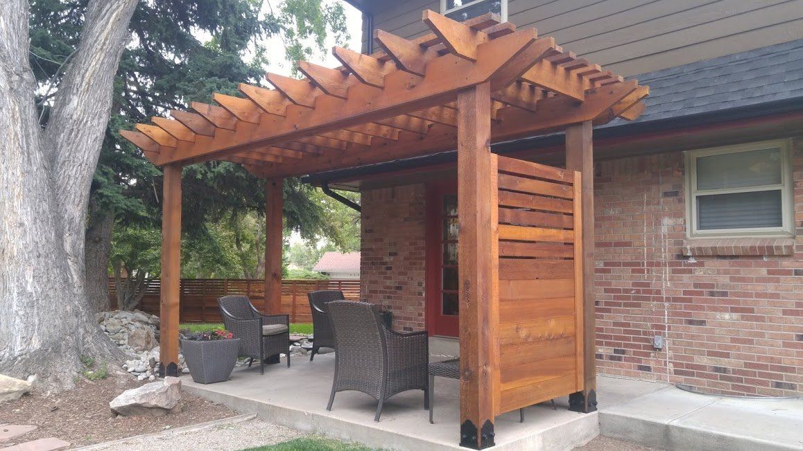 arbors and pergolas