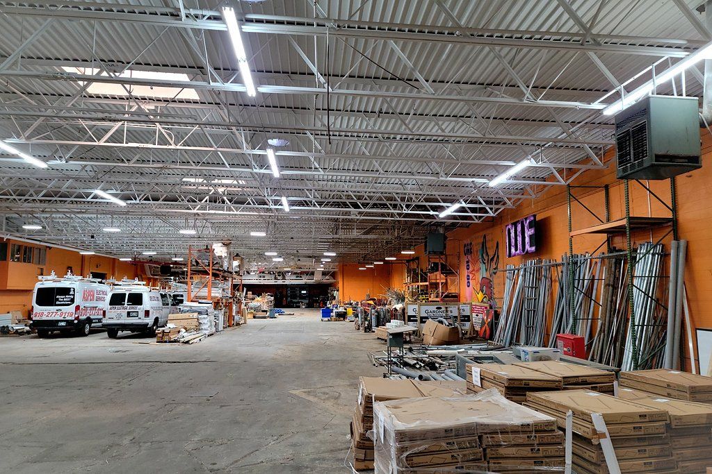 Shop lighting