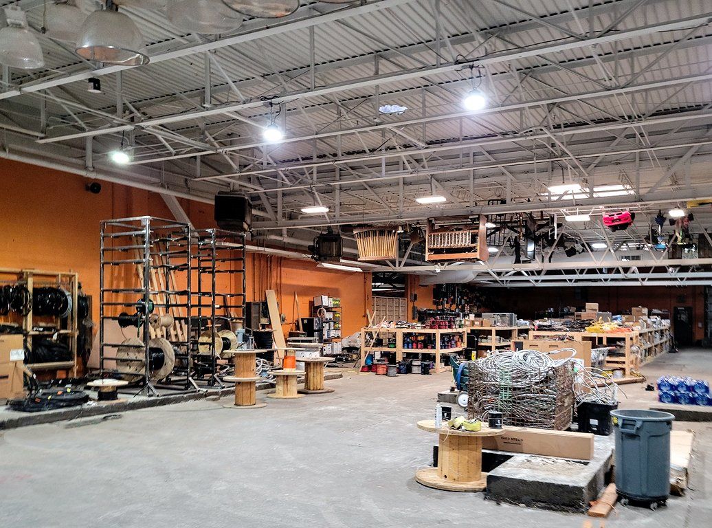 Shop lighting