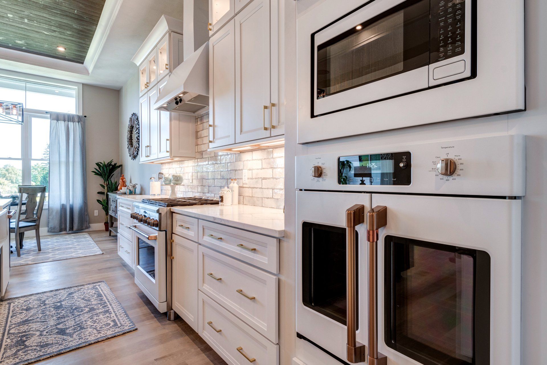microwave above double door oven