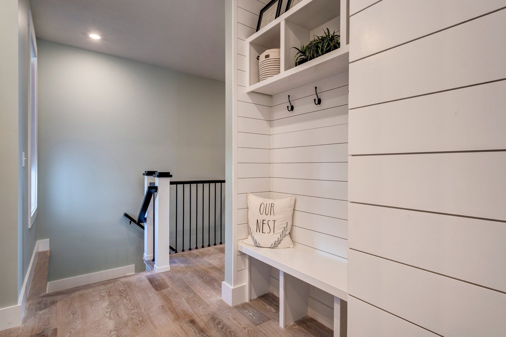 mud room