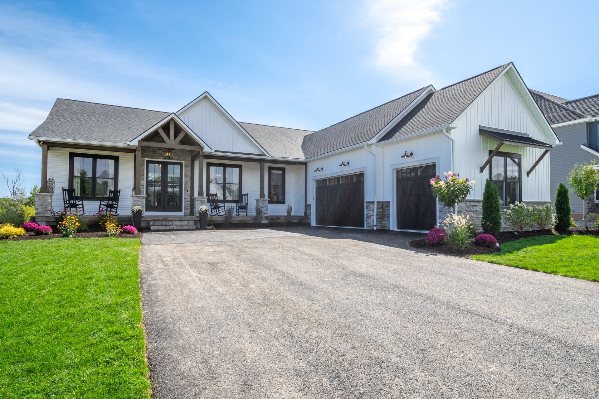 front exterior and driveway