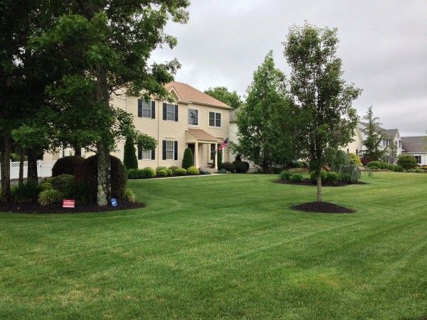 Luxury House - Landscaping in Egg Harbor Township, NJ